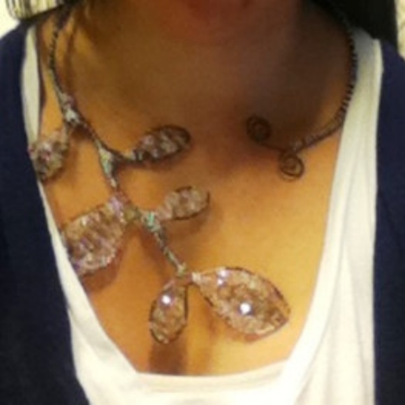 Leaf collar necklace - handmade unique - Picture 3 of 3